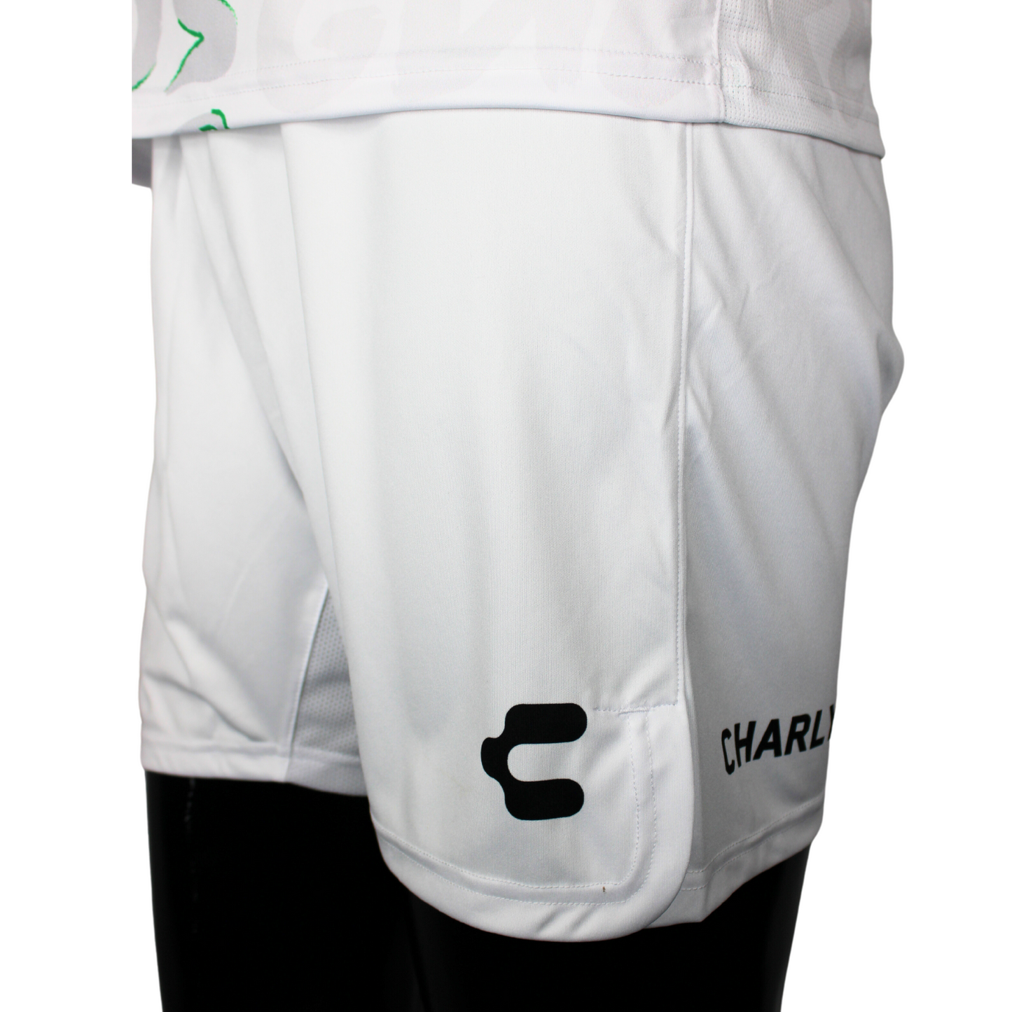 SHORT ENTRENAMIENTO MARCA CHARLY EN COLOR BLANCO 23/24
