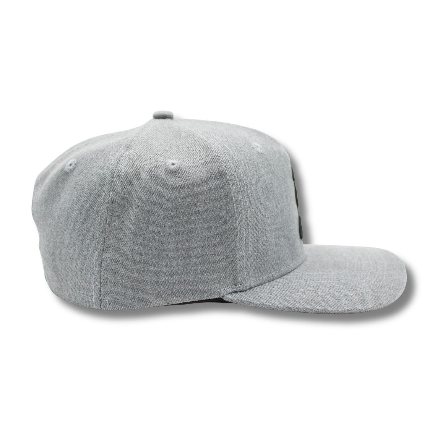 SNAPBACK SEMIFLAT CAP CSL EN COLOR GRIS