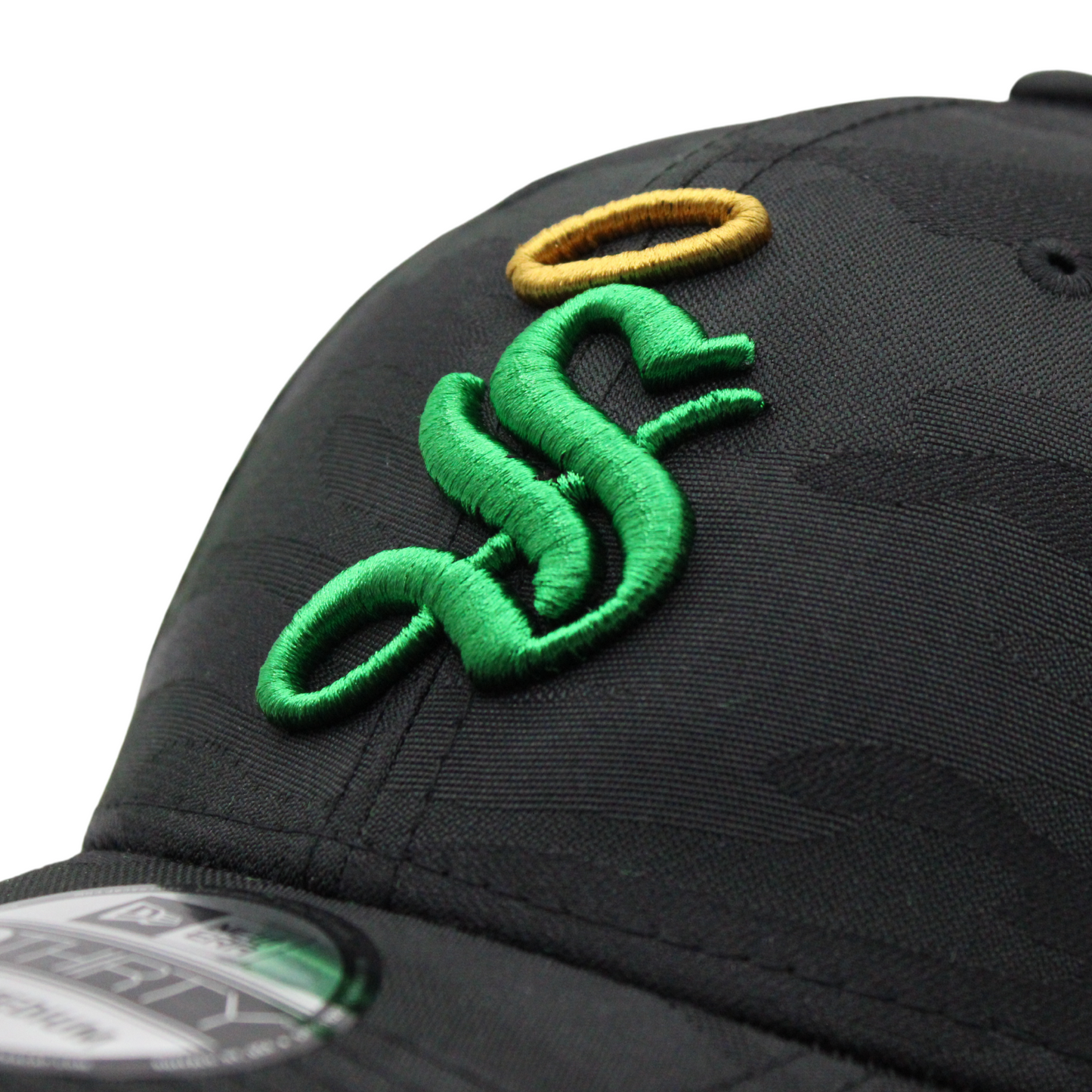 GORRA 1983 CAMUFLAJE CON ESCUDO "S" BORDADO VERDE
