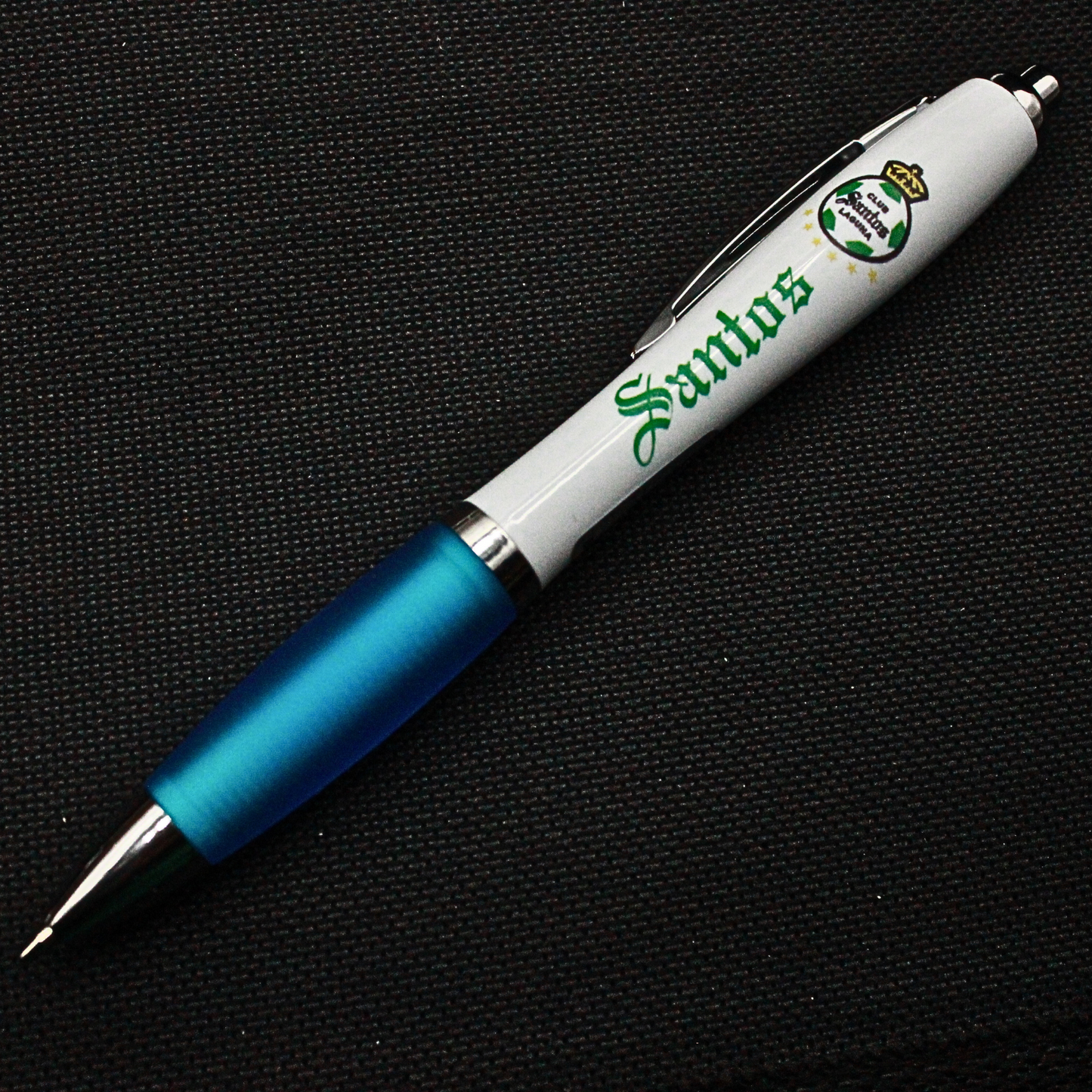 PLUMA CLUB SANTOS LAGUNA SOMOS GUERREROS
