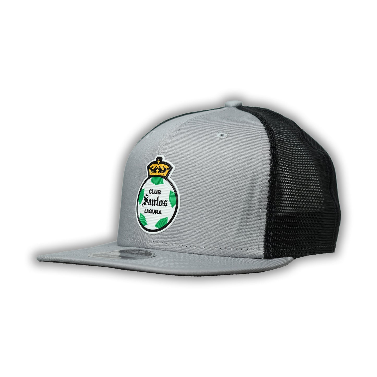 GORRA LOGO SANTOS EN COLOR GRIS/NEGRO