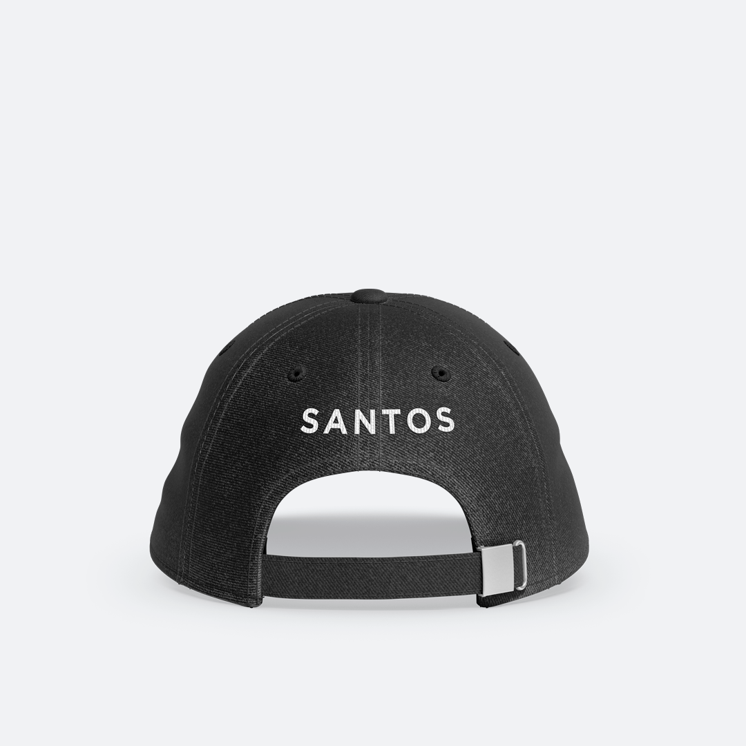 GORRA GUERRERA EN COLOR NEGRO CON ESCUDO "S" BORDADO 3D