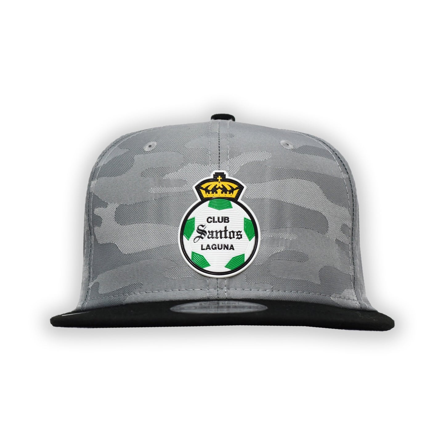 GORRA SNAPBACK ESCUDO CLUB SANTOS