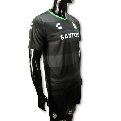 KIT OFICIAL DE ENTRENAMIENTO ACADEMIA SANTOS PARA ADULTO