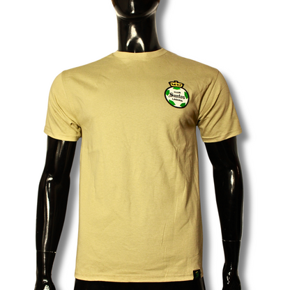 PLAYERA INSTITUCIONAL BEIGE LOGO EN PECHO