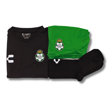 KIT DE ENTRENAMIENTO ALTERNATIVO NEGRO OFICIAL CSL PARA NIÑO