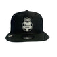 GORRA FLAT CON PARCHE TEXTURIZADO